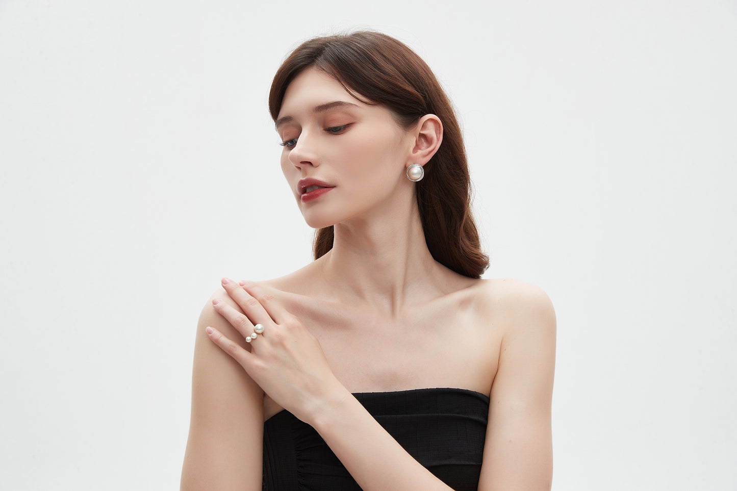 Freshwater Three Pearl Ring