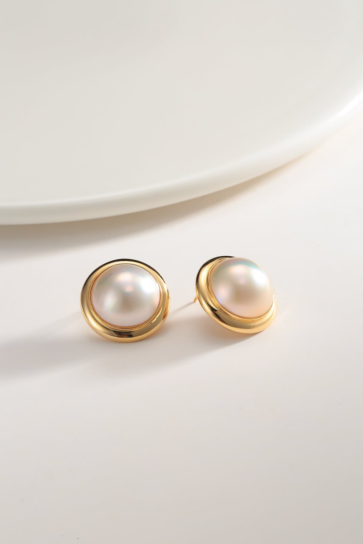 Japanese Mabe Pearl Yellow Gold Earrings