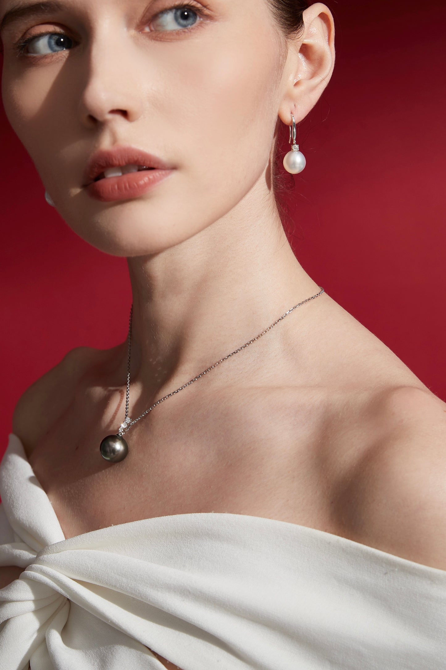 Tahitian Black Pearl Diamond Necklace