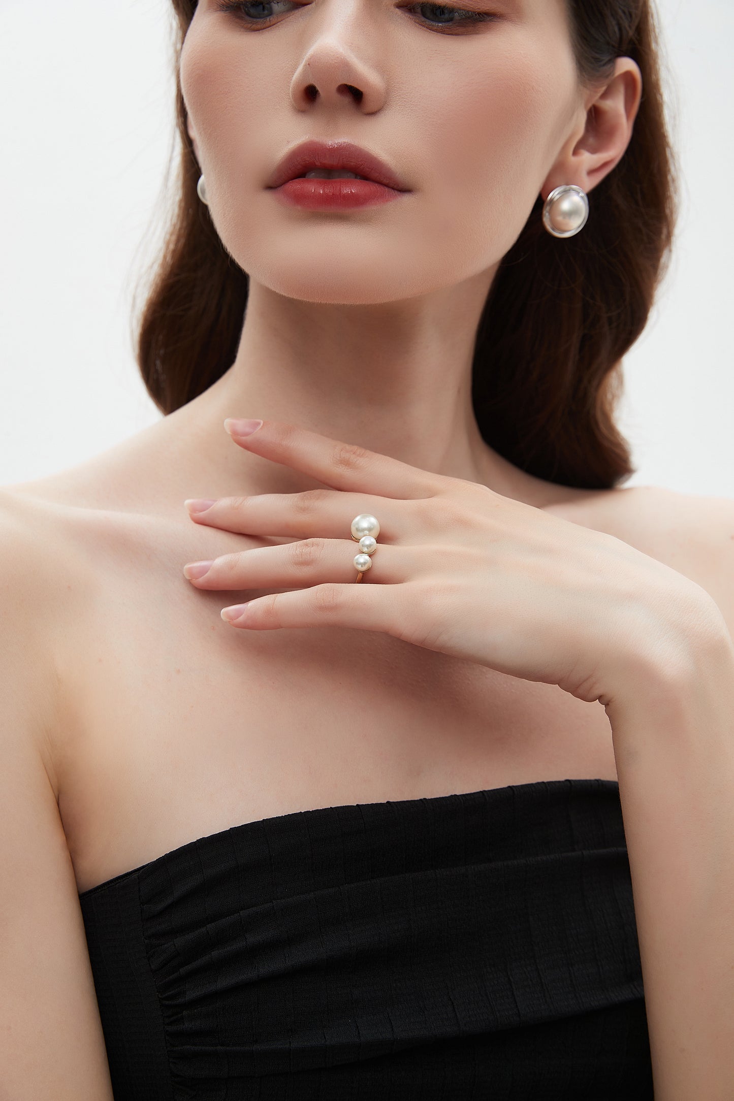 Freshwater Three Pearl Ring