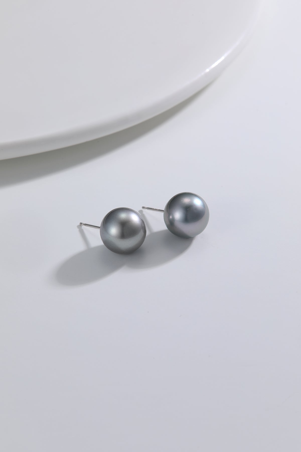 Silver Blue Japanese Seawater Pearls